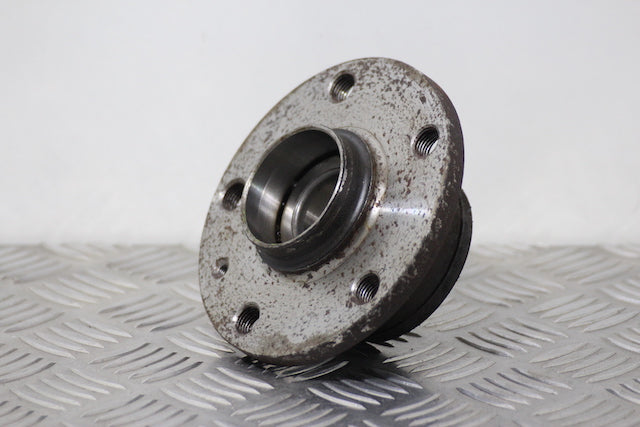 Volkswagen Jetta Hub with Bearing Rear Passengers Side 
