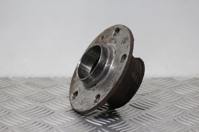Seat Leon Hub with Bearing Rear Passengers Side (2010)