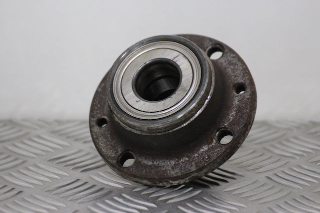 Fiat Doblo Hub with Bearing Rear Passengers Side 