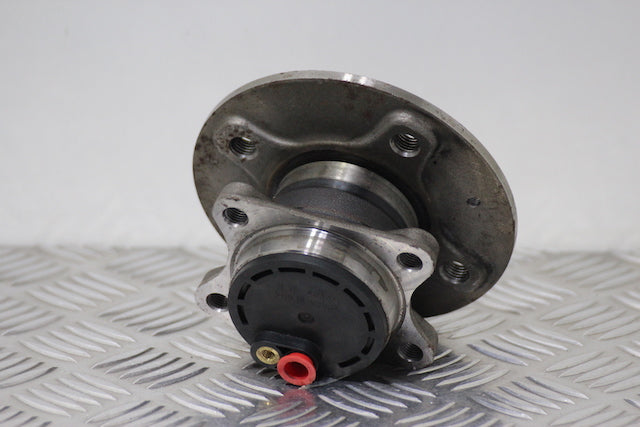 Peugeot 107 Hub with Bearing Rear Passengers Side 