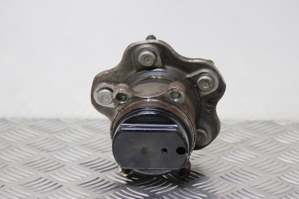 Nissan Qashqai Hub with Bearing Rear Passengers Side (2009) - 1