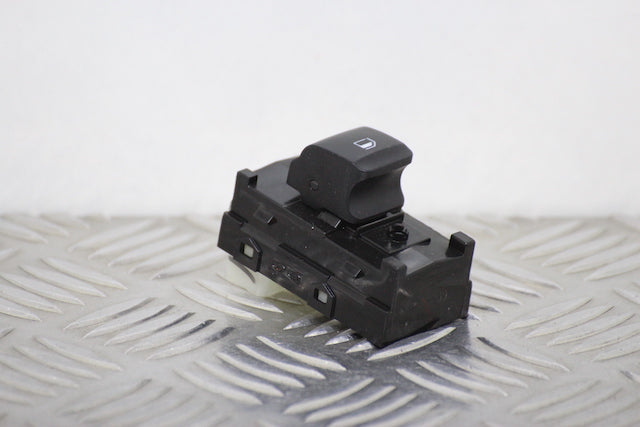 Hyundai i10 Window Switch Rear Passengers Side 