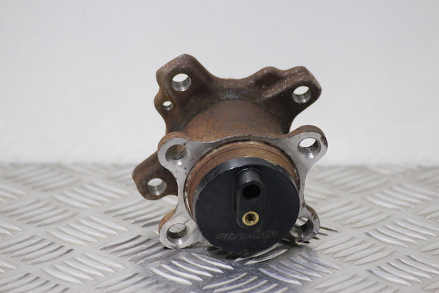 Suzuki Swift Hub with Bearing Rear Passengers Side 