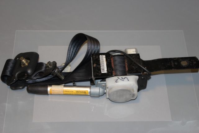 Nissan Primera Seat Belt Front Passengers Side (1999)