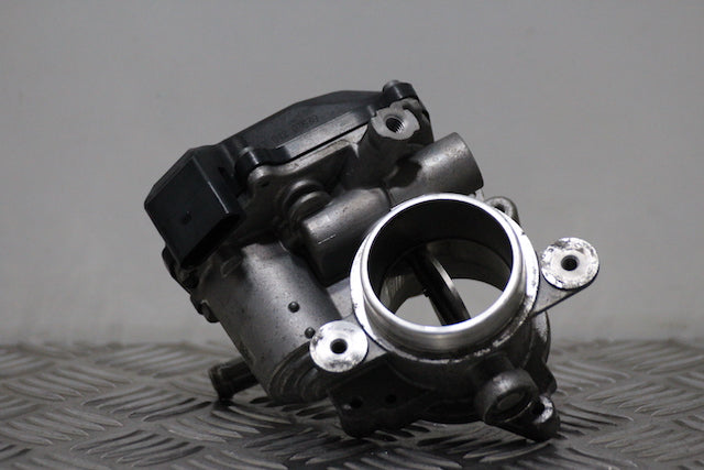 Volkswagen Golf Throttle Body 