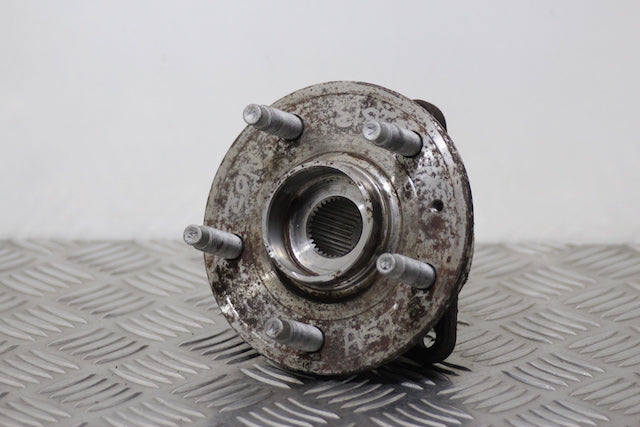 Opel Astra Hub with Bearing Front Passengers Side 