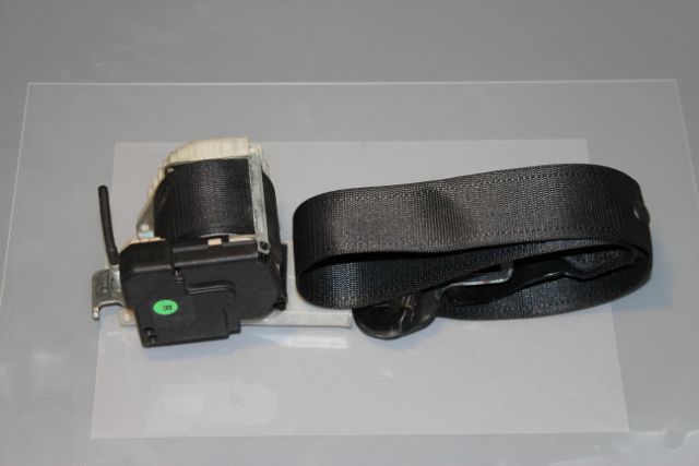 Opel Zafira Seat Belt Front Drivers Side 
