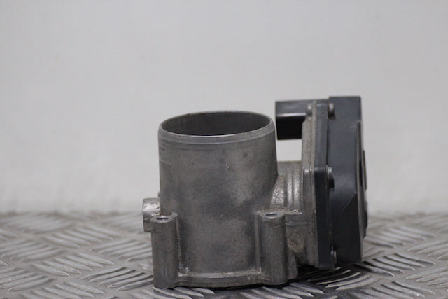 Volkswagen Golf Throttle Body 