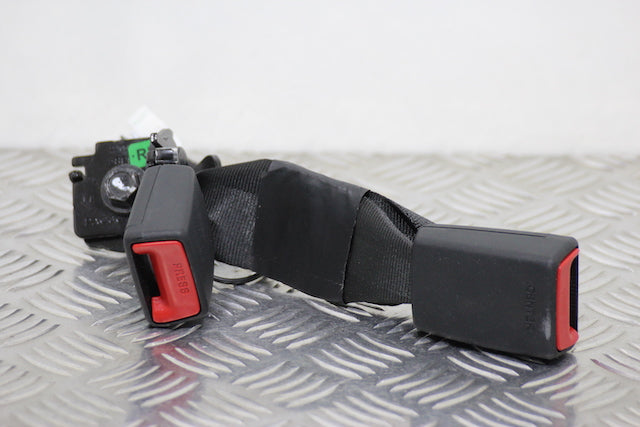 Hyundai i10 Seat Belt Buckle Lock Rear Drivers Side 