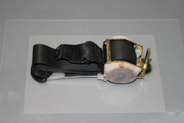 Opel Vectra Seat Belt Front Passengers Side 