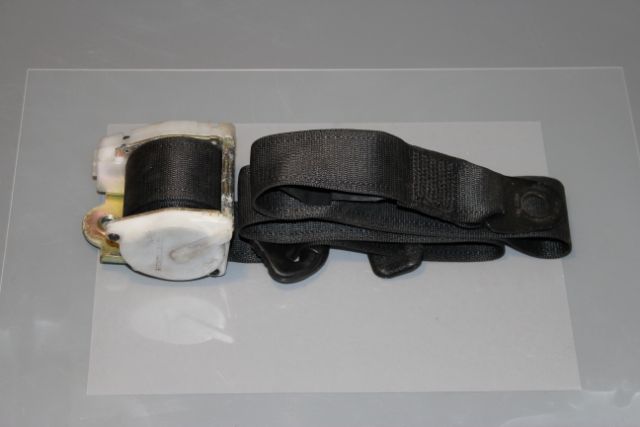 Opel Astra Seat Belt Front Drivers Side 
