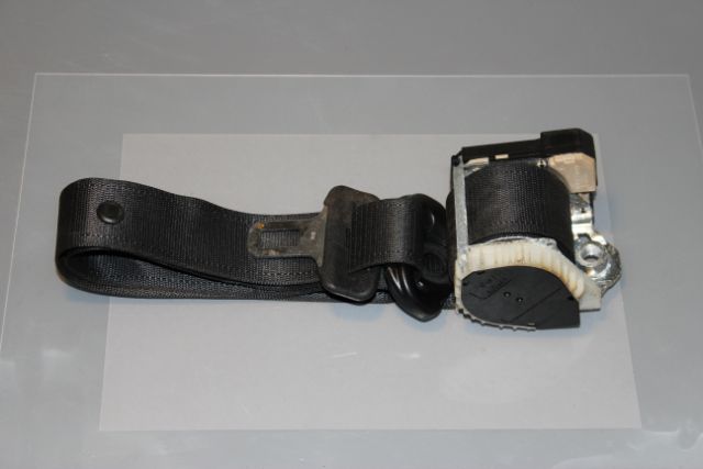 Opel Corsa Seat Belt Front Drivers Side 