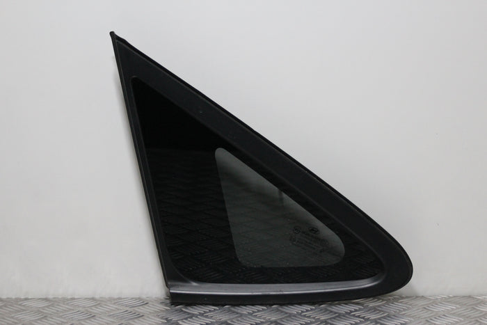 Hyundai iX35 Quarter Panel Window Glass Rear Passengers Side 