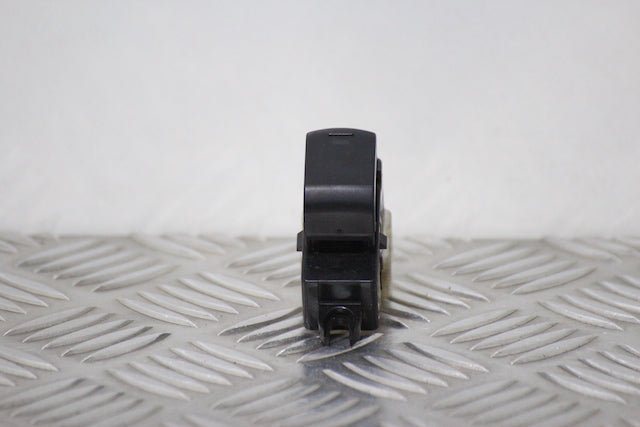 Nissan Micra Window Switch Front Passengers Side 
