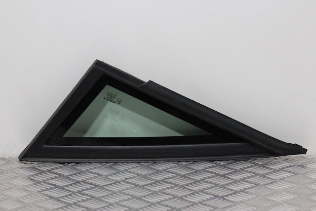 Seat Leon Quarter Panel Window Glass Front Passengers Side (2010)