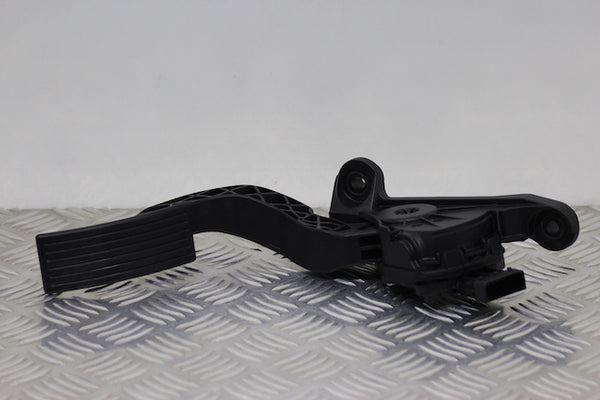 Hyundai i10 Accelerator Throttle Pedal (2023) - 1