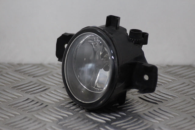 Renault Clio Fog Lamp Front Passengers Side (2011)