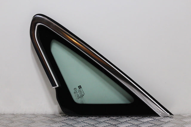 Opel Astra Quarter Panel Window Glass Front Passengers Side (2010)