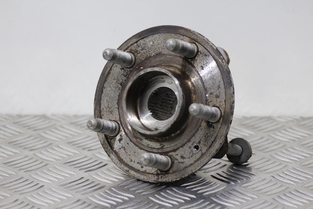 Opel Insignia Stub Axle Front Drivers Side (2010)