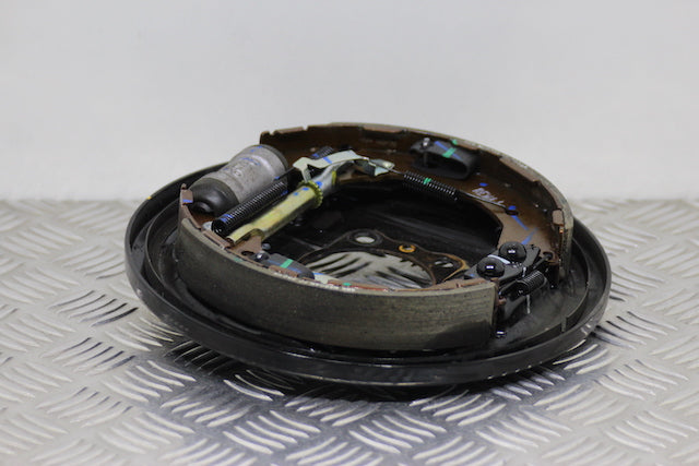 Hyundai i10 Brake Plate with Shoes and Cylinder Rear Right 