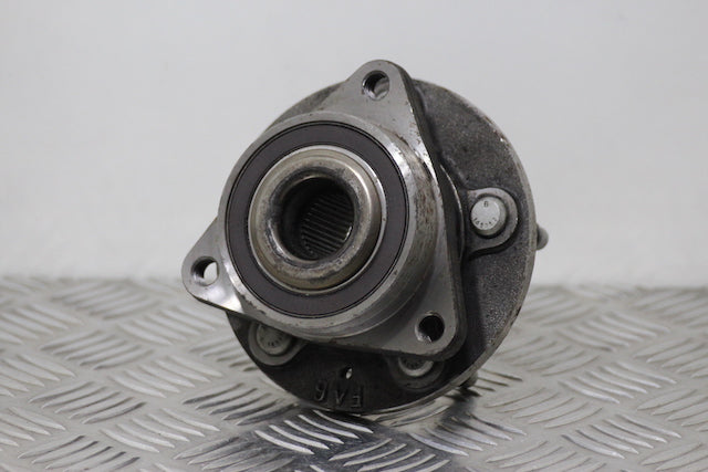 Opel Astra Stub Axle Front Drivers Side 