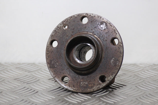 Volkswagen Golf Hub with Bearing Front Drivers Side 