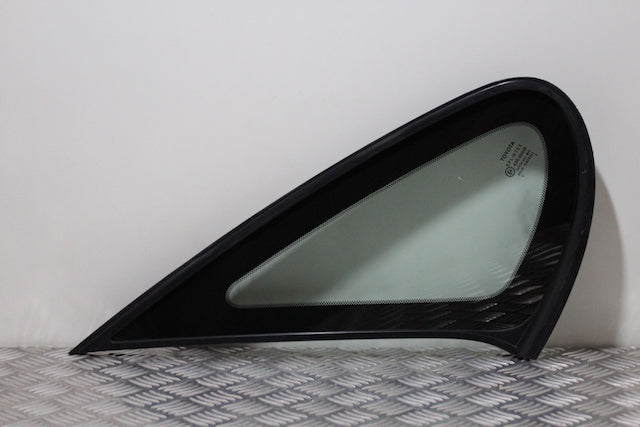 Toyota Avensis  Quarter panel Window Glass Rear Passengers Side 