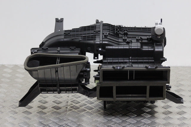 Hyundai i10 Heater Box complete with Matrix 