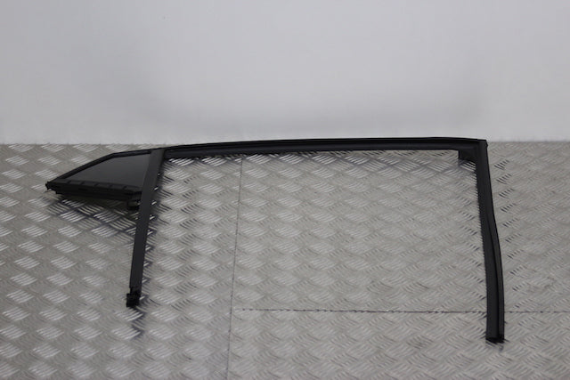Hyundai i10 Door Quarter Window Glass Rear Drivers Side 