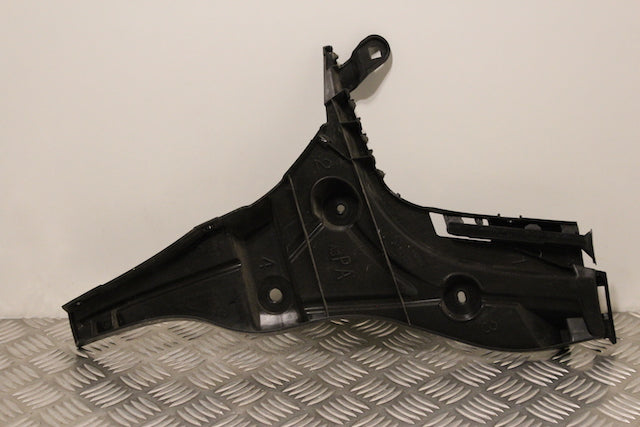 Audi A3 Bumper Support Bracket Passengers Side 