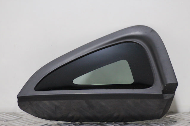 Renault Clio Quarter Panel Window Glass Rear Passengers Side (2013)