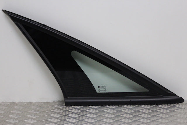 Opel Vectra Quarter Panel Window Glass Rear Passengers Side 