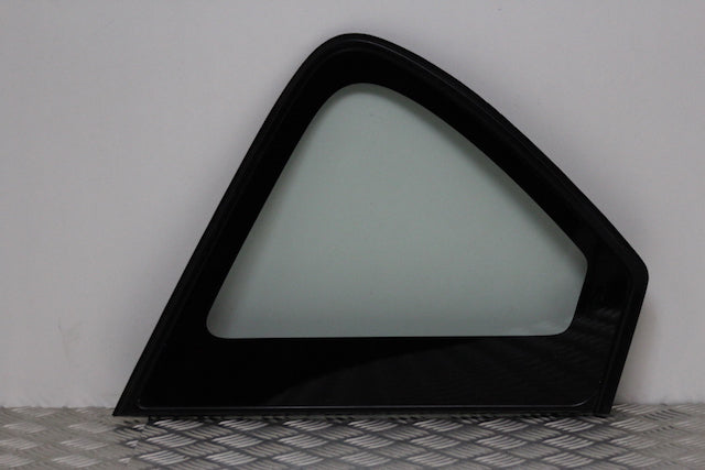 Toyota Corolla Verso Quarter Panel Window Glass Rear Passengers Side 