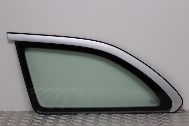 Skoda Octavia Quarter Panel Window Glass Rear Passengers Side 