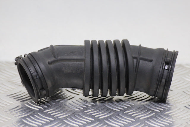 Hyundai i20 Air Feed Pipe from AirBox to Throttle Body 