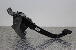 Hyundai i20 Clutch Pedal 