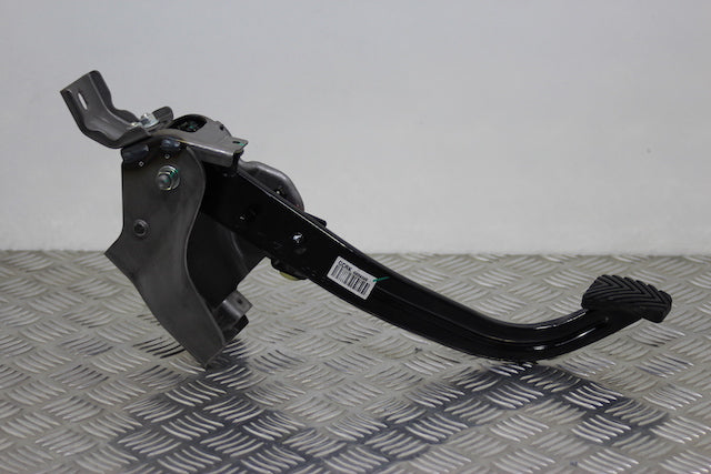 Hyundai i20 Clutch Pedal 