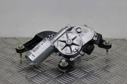 Hyundai i20 Wiper Motor Rear (2021) genuine OEM used part - CarBreakers.ie