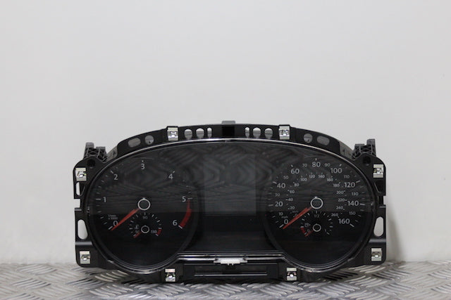 Volkswagen Golf Speedometer 