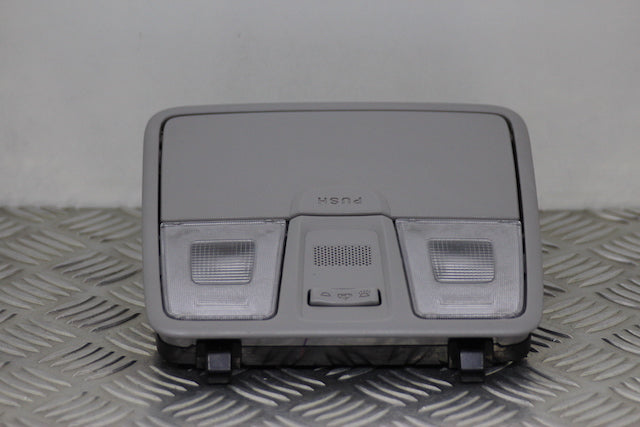 Hyundai i20 Interior Light Front 