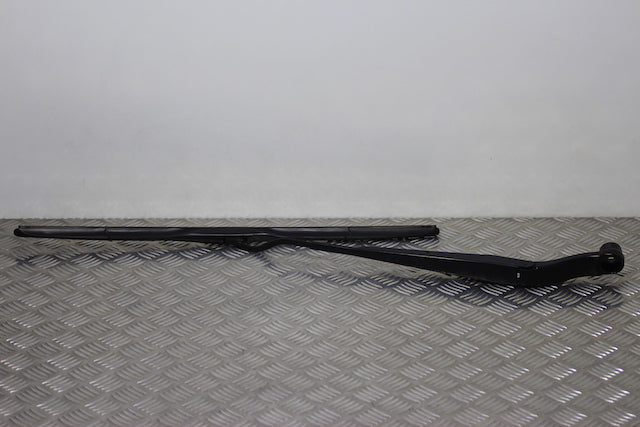 Hyundai i20 Wiper Front Drivers Side 