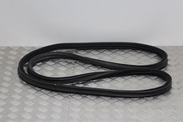 Hyundai i20 Tailgate Seal (2021) - Part photo