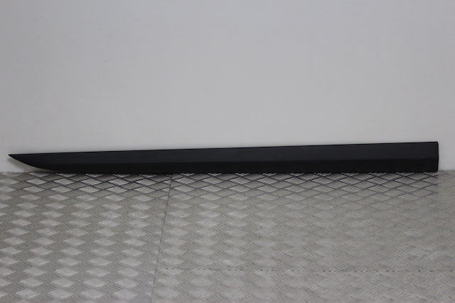 Hyundai i20 Door Moulding Outer Front Drivers Side (2021) - Part photo