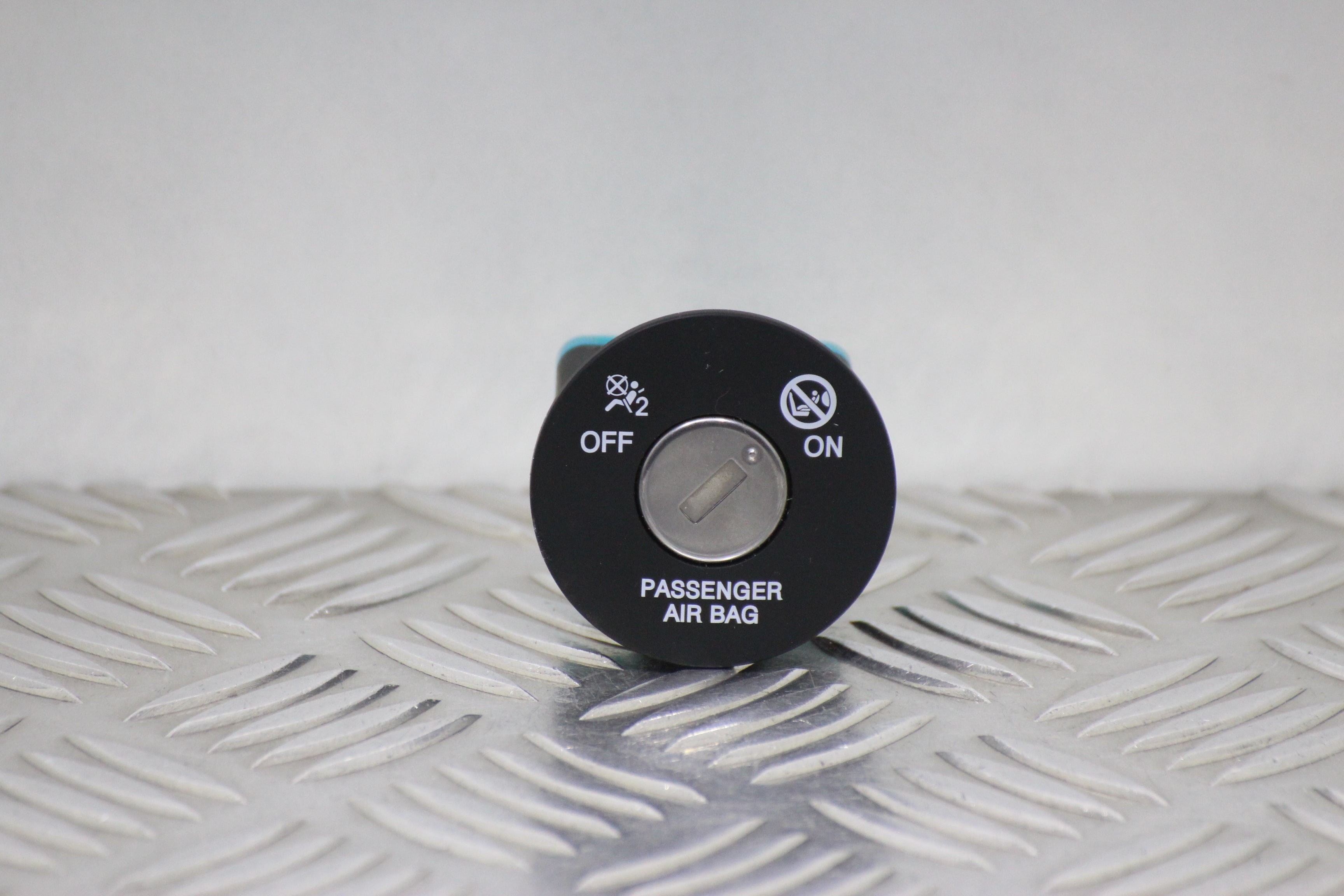 Hyundai i20 Airbag Switch Front Passengers Side (2021)