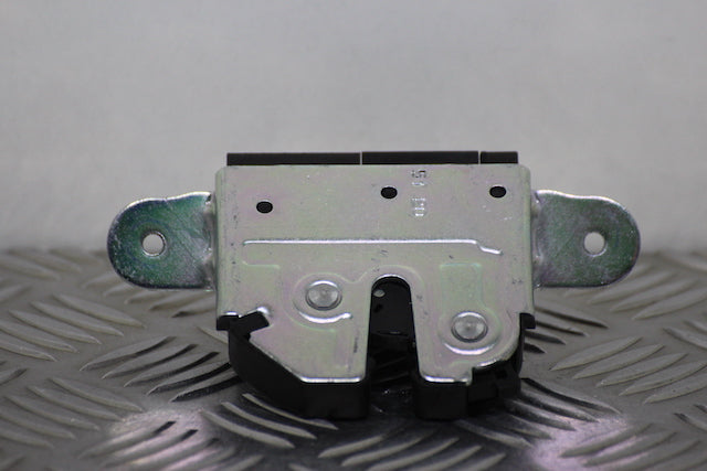 Opel Astra Tailgate Boot Lock 