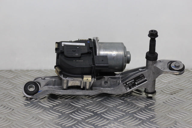 Opel Astra Wiper Motor Front Passengers Side (2021) genuine OEM used part - CarBreakers.ie