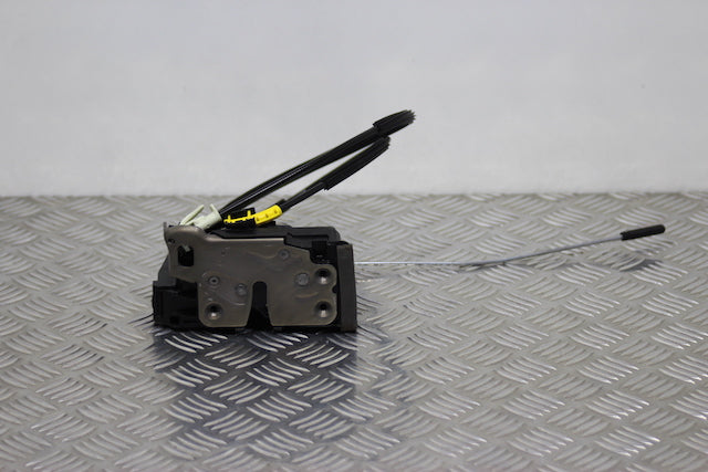 Opel Astra Door Lock Mechanism Front Passengers Side 