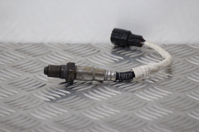 Toyota Yaris Lambda Exhaust Sensor Upper 