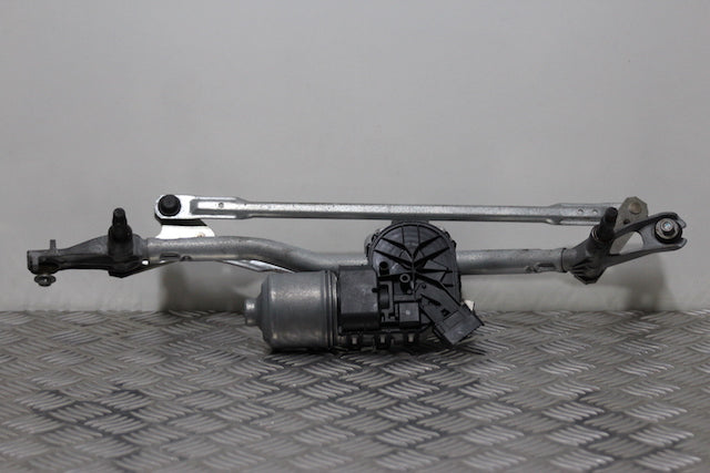 Citroen Berlingo Wiper Motor with Linkage (2013) 0390241621 genuine OEM used part - CarBreakers.ie