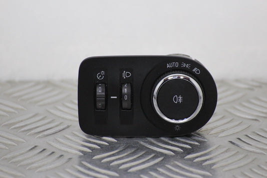 Opel Astra Headlight Control Switch 